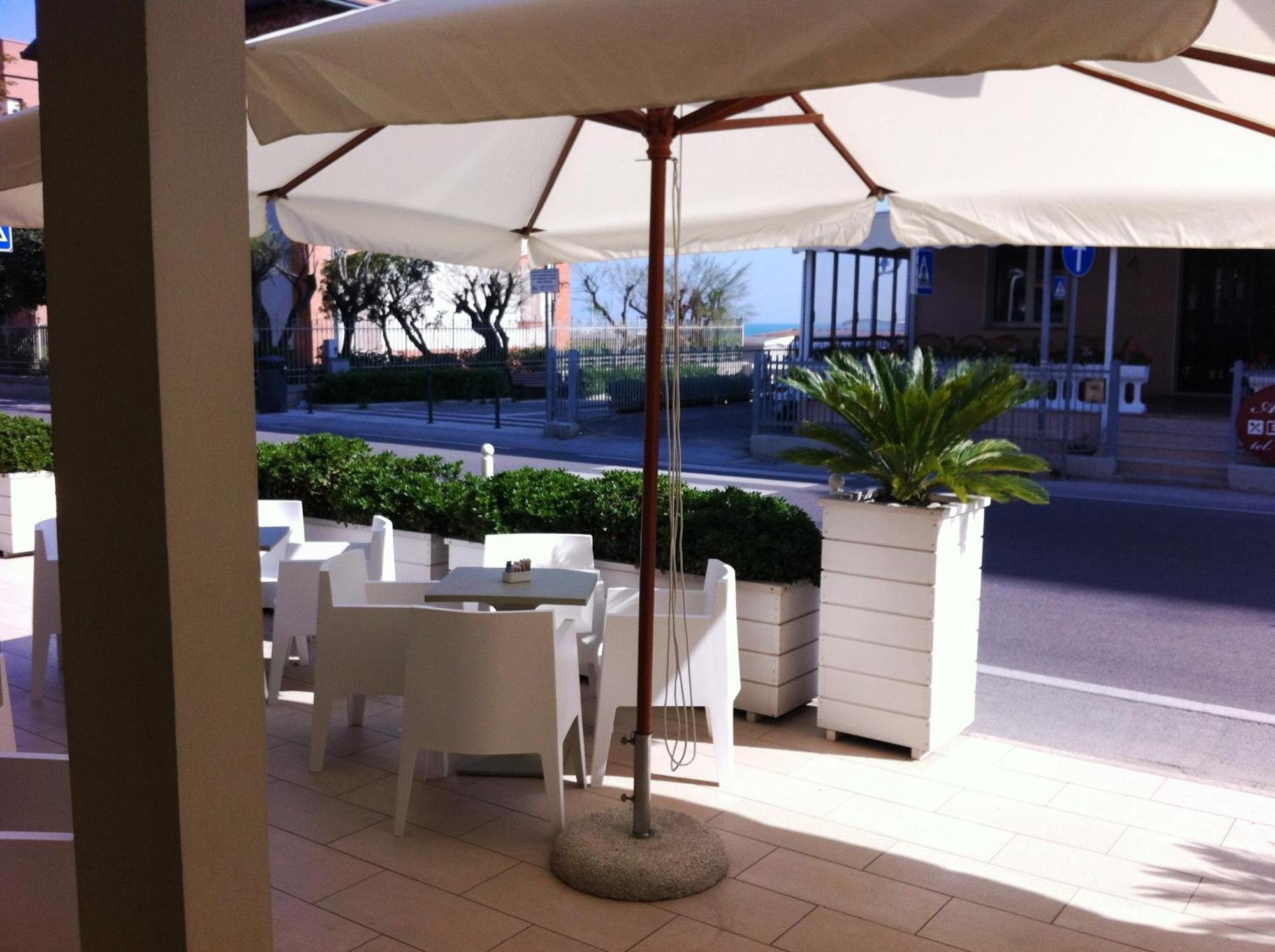 Residence Belmare Ρίμινι Εξωτερικό φωτογραφία