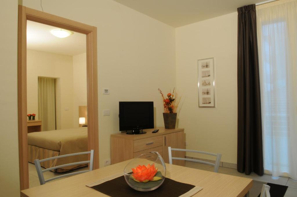 Residence Belmare Ρίμινι Δωμάτιο φωτογραφία