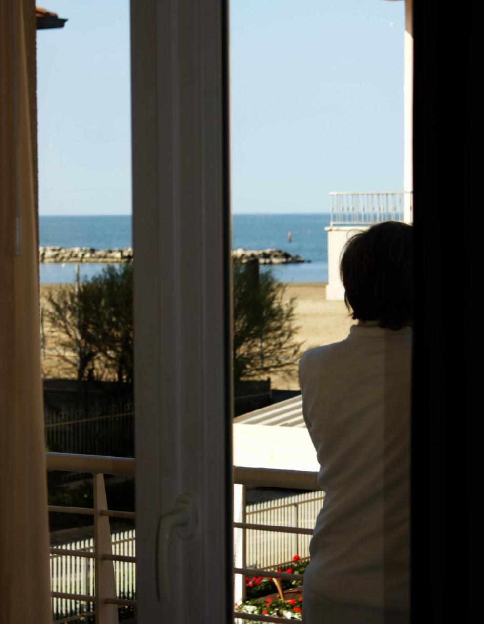 Residence Belmare Ρίμινι Εξωτερικό φωτογραφία